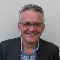 Simon Murray